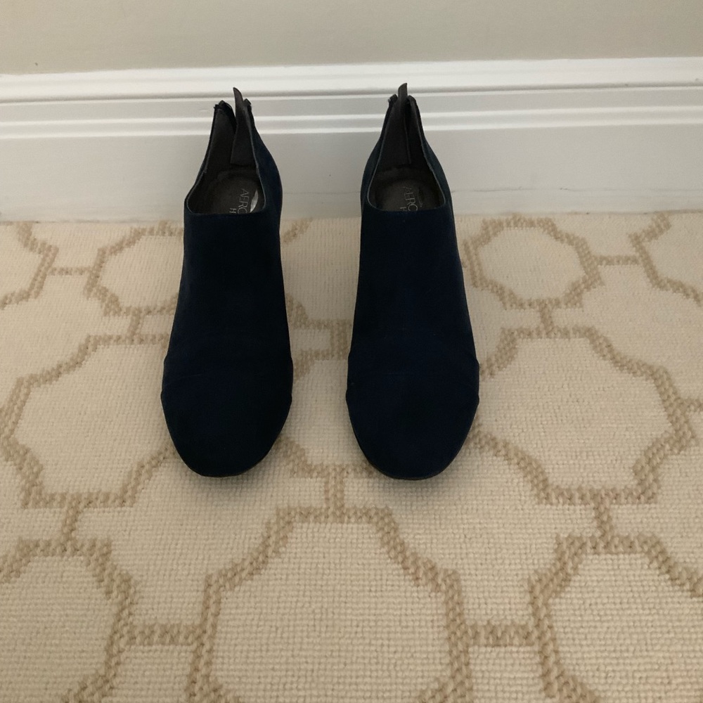 Aerosoles Navy Suade Booties